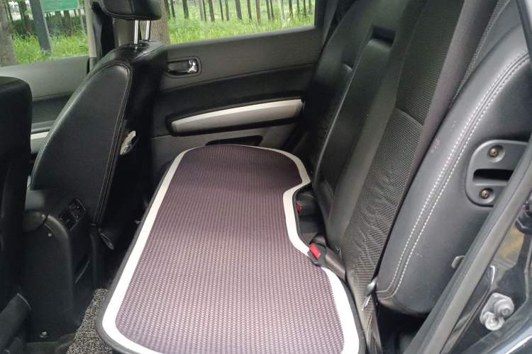 Used Nissan X-Trail 2010 2.5L CVT Luxury Edition 4WD Left Rear Seat