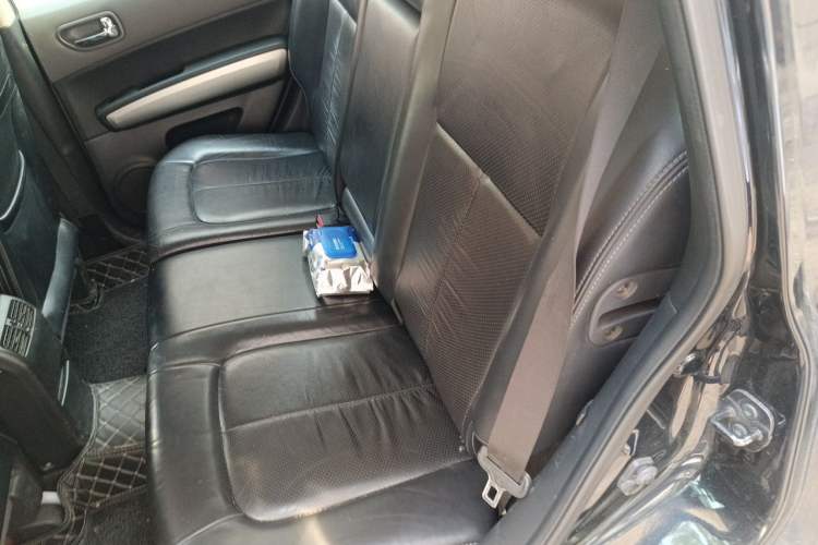 Used Nissan X-Trail 2010 2.5L CVT Luxury Edition 4WD Left Rear Seat