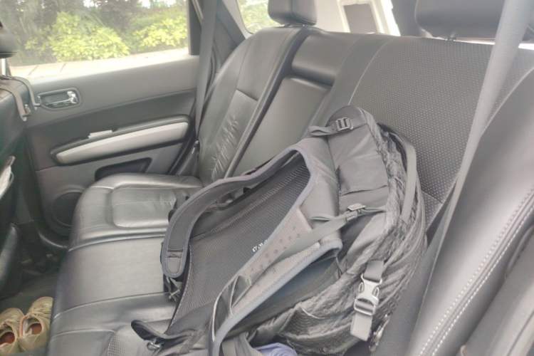 Used Nissan X-Trail 2010 2.5L CVT Luxury Edition 4WD Left Rear Seat