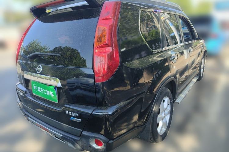 Used Nissan X-Trail 2010 2.5L CVT Luxury Edition 4WD Rear Right 45 Deg