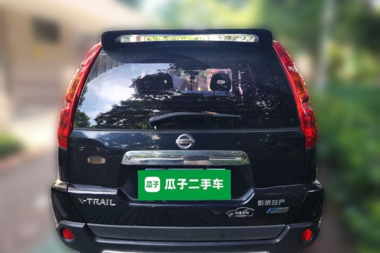 Used Nissan X-Trail 2010 2.5L CVT Luxury Edition 4WD Rear
