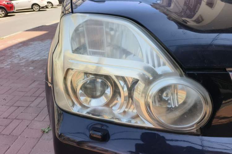 Used Nissan X-Trail 2010 2.5L CVT Flagship Edition 4WD Right Front Headlight