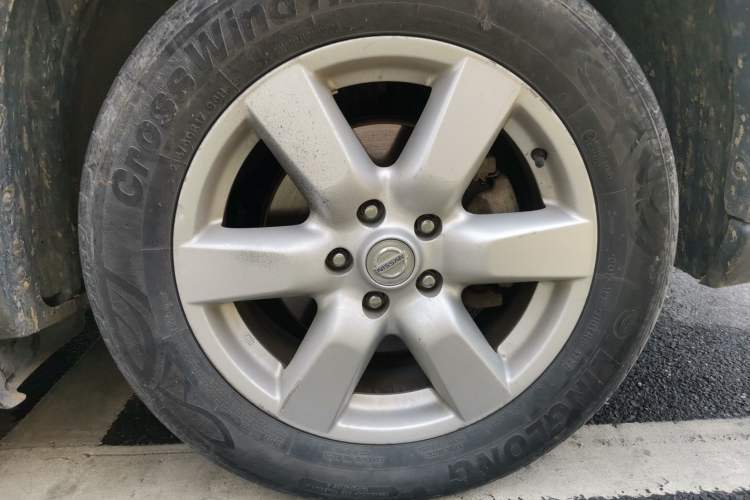 Used Nissan X-Trail 2010 2.5L CVT Luxury Edition 4WD Right Front Wheel Hub
