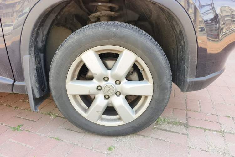 Used Nissan X-Trail 2010 2.5L CVT Flagship Edition 4WD Right Front Wheel Hub