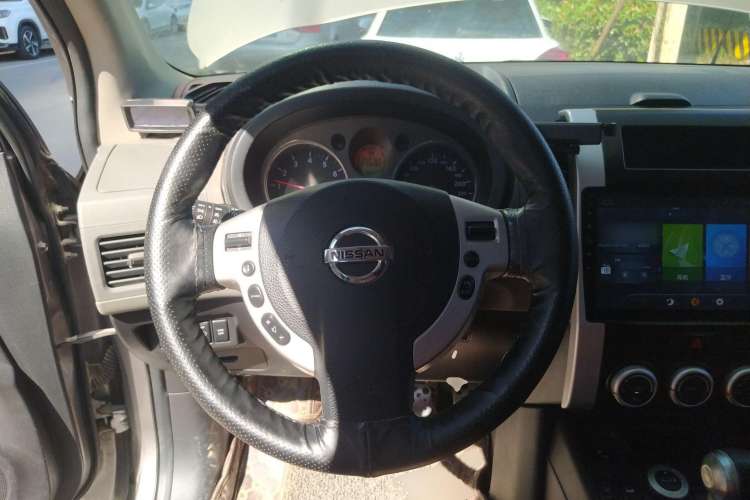 Used Nissan X-Trail 2010 2.5L CVT Flagship Edition 4WD Steering Wheel