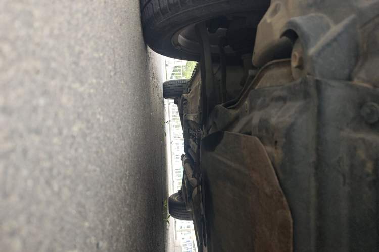 Used Nissan X-Trail 2010 2.5L CVT Luxury Edition 4WD Chassis Front Right