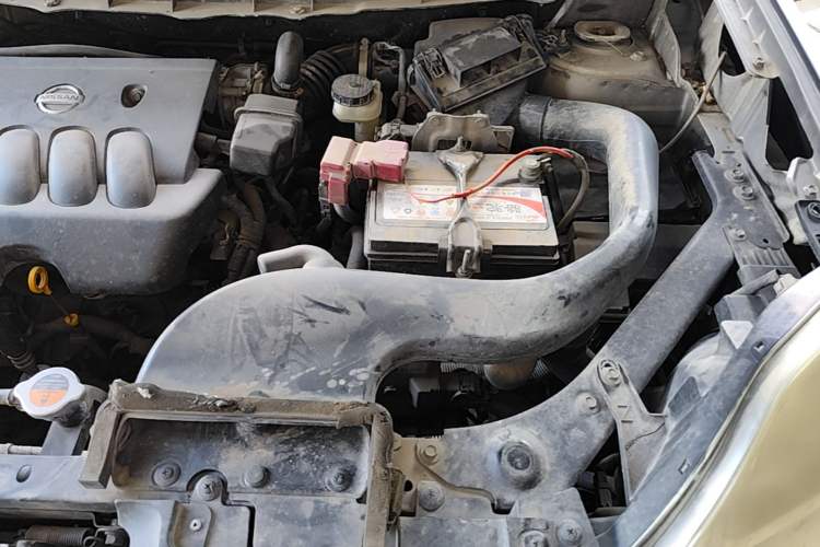 Used Nissan X-Trail 2010 2.0L CVT Comfort Edition 4WD Engine Bay Left