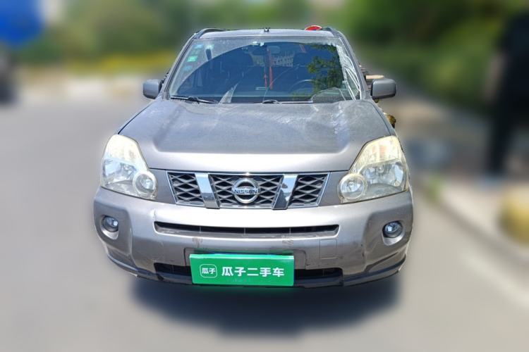 Used Nissan X-Trail 2010 2.5L CVT Luxury Edition 4WD Front