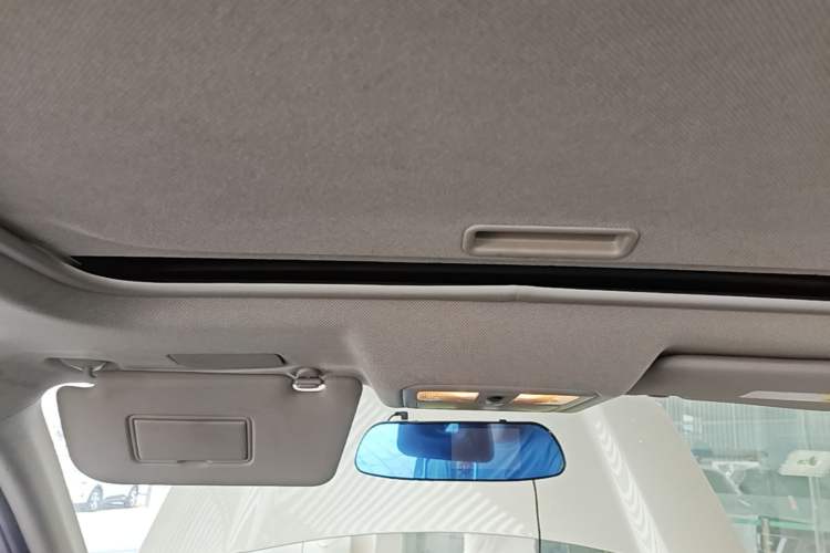 Used Nissan X-Trail 2010 2.5L CVT Luxury Edition 4WD Headliner