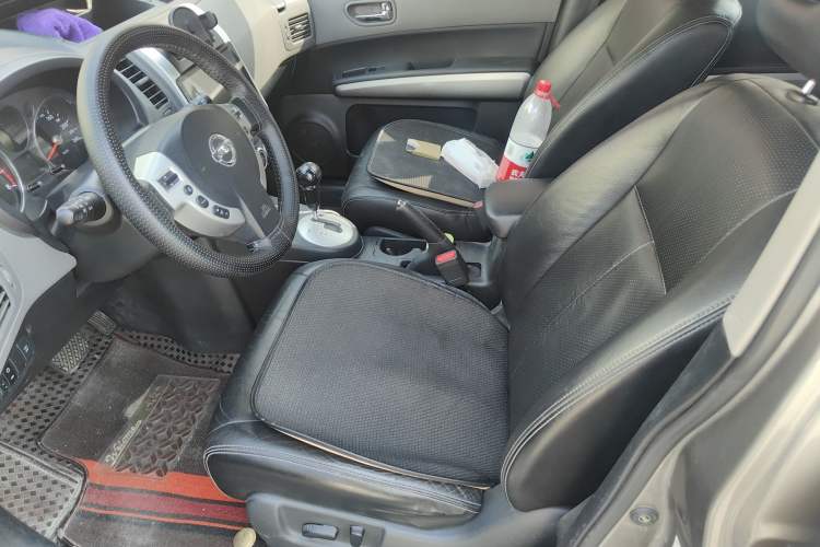 Used Nissan X-Trail 2010 2.5L CVT Luxury Edition 4WD Left Front Seat