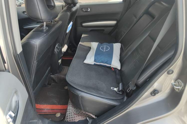 Used Nissan X-Trail 2010 2.5L CVT Luxury Edition 4WD Left Rear Seat