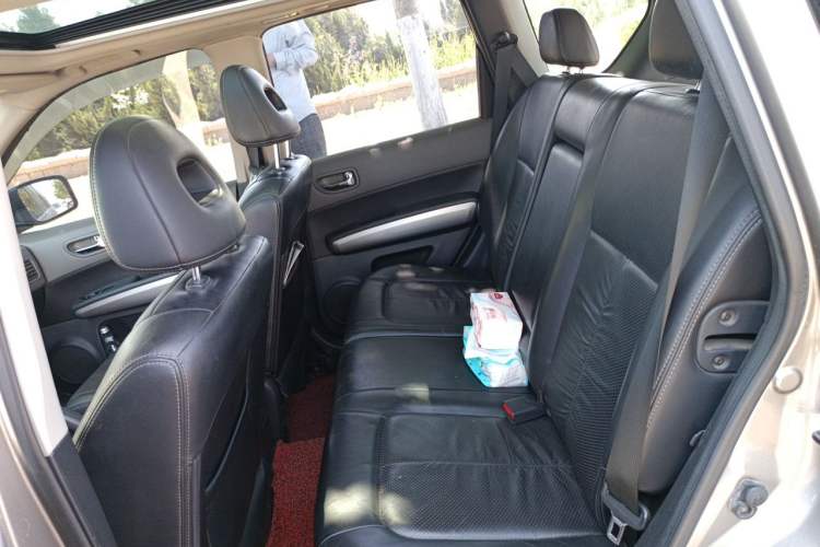 Used Nissan X-Trail 2010 2.5L CVT Luxury Edition 4WD Left Rear Seat