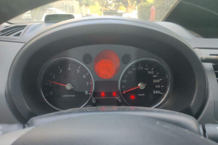Used Nissan X-Trail 2010 2.5L Manual Luxury Edition 4WD Odometer Close Up