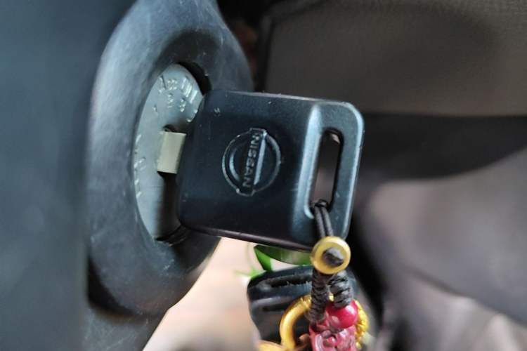 Used Nissan X-Trail 2010 2.0L CVT Comfort Edition 4WD Vehicle Key