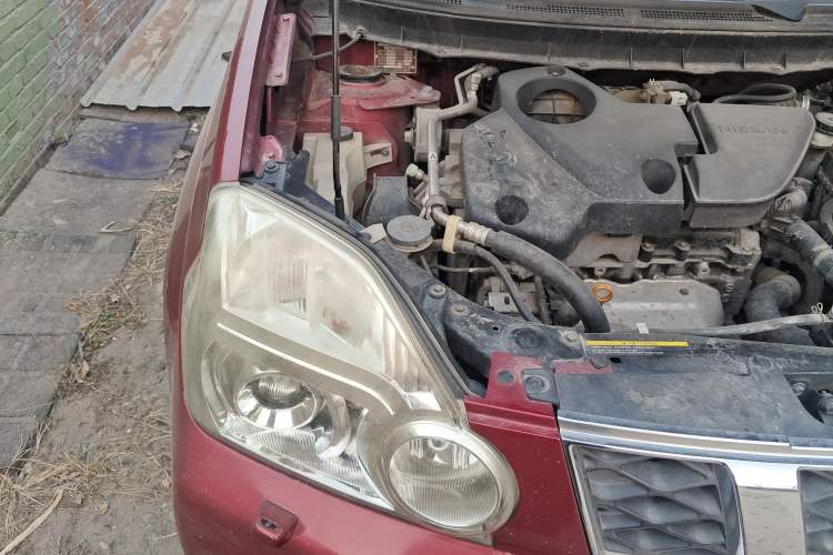 Used Nissan X-Trail 2010 2.5L CVT Luxury Edition 4WD Engine Bay Right