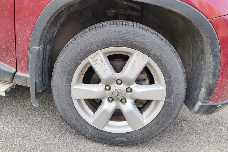 Used Nissan X-Trail 2010 2.5L CVT Ultimate Edition 4WD Right Front Wheel Hub
