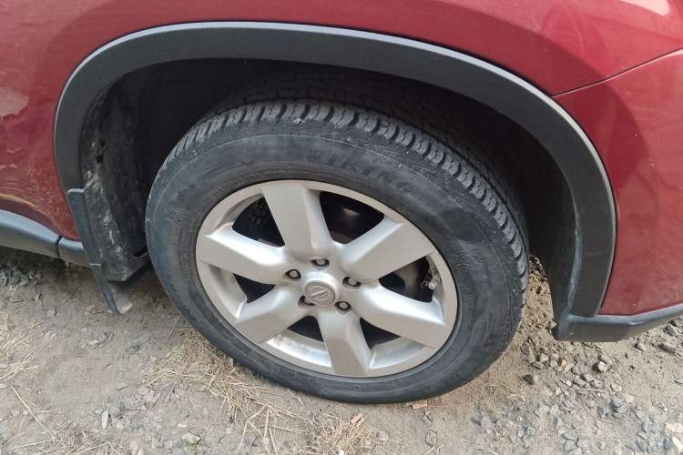 Used Nissan X-Trail 2010 2.5L CVT Luxury Edition 4WD Right Front Wheel Hub