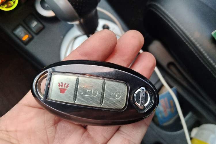 Used Nissan X-Trail 2010 2.5L CVT Luxury Edition 4WD Vehicle Key