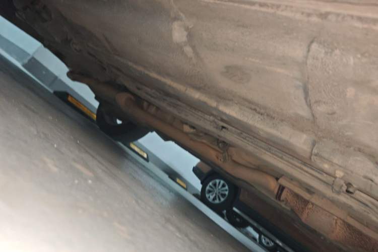 Used Nissan X-Trail 2010 2.5L Manual Luxury Edition 4WD Chassis Front Right