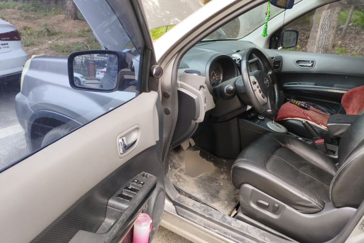 Used Nissan X-Trail 2010 2.5L CVT Luxury Edition 4WD Driver Seat