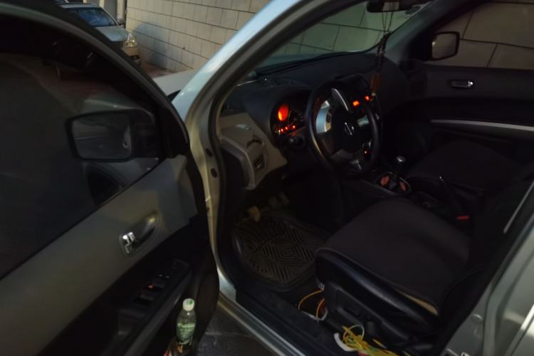 Used Nissan X-Trail 2010 2.5L Manual Luxury Edition 4WD Driver Seat