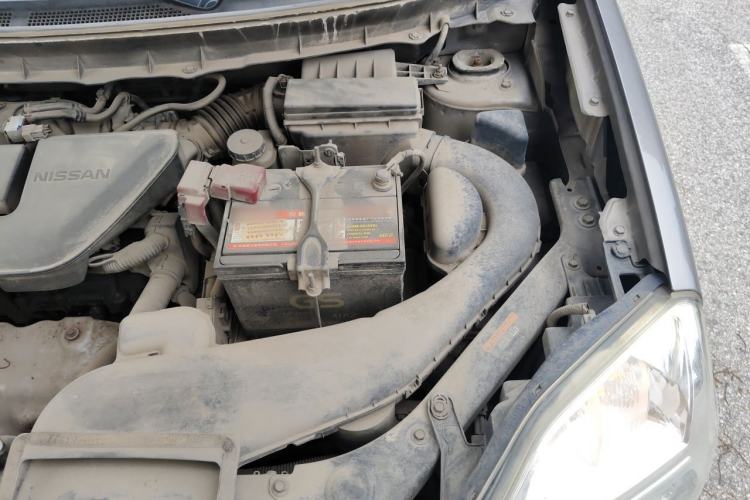Used Nissan X-Trail 2010 2.5L CVT Flagship Edition 4WD Engine Bay Left