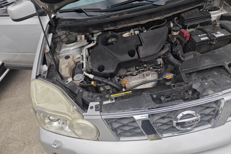 Used Nissan X-Trail 2010 2.5L CVT Flagship Edition 4WD Engine Bay Right