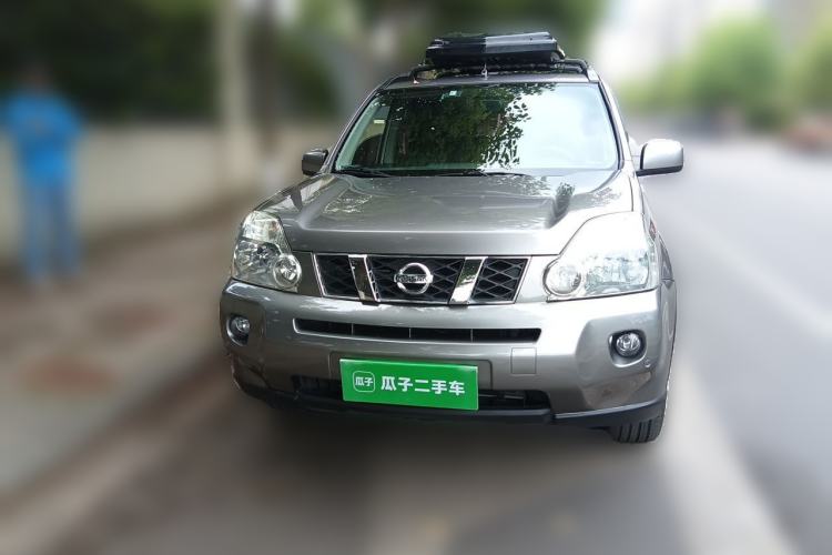 Used Nissan X-Trail 2010 2.5L CVT Luxury Edition 4WD Front