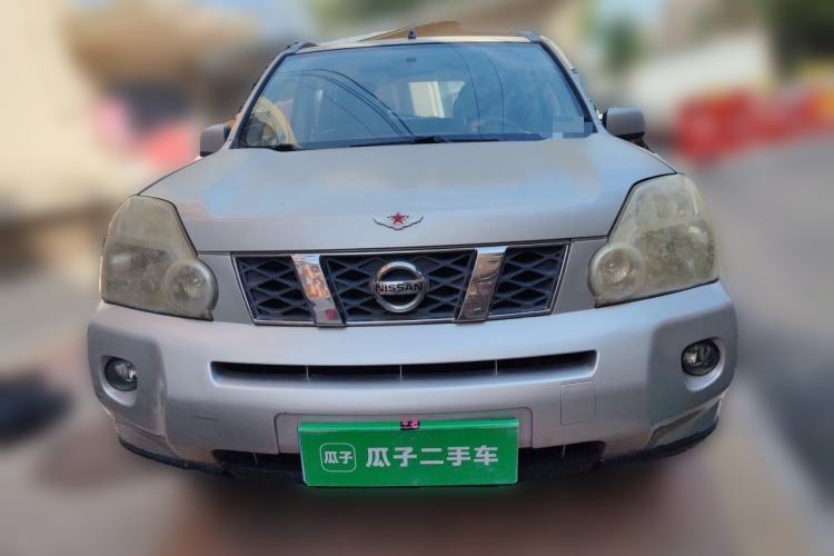 Used Nissan X-Trail 2010 2.5L CVT Luxury Edition 4WD Front
