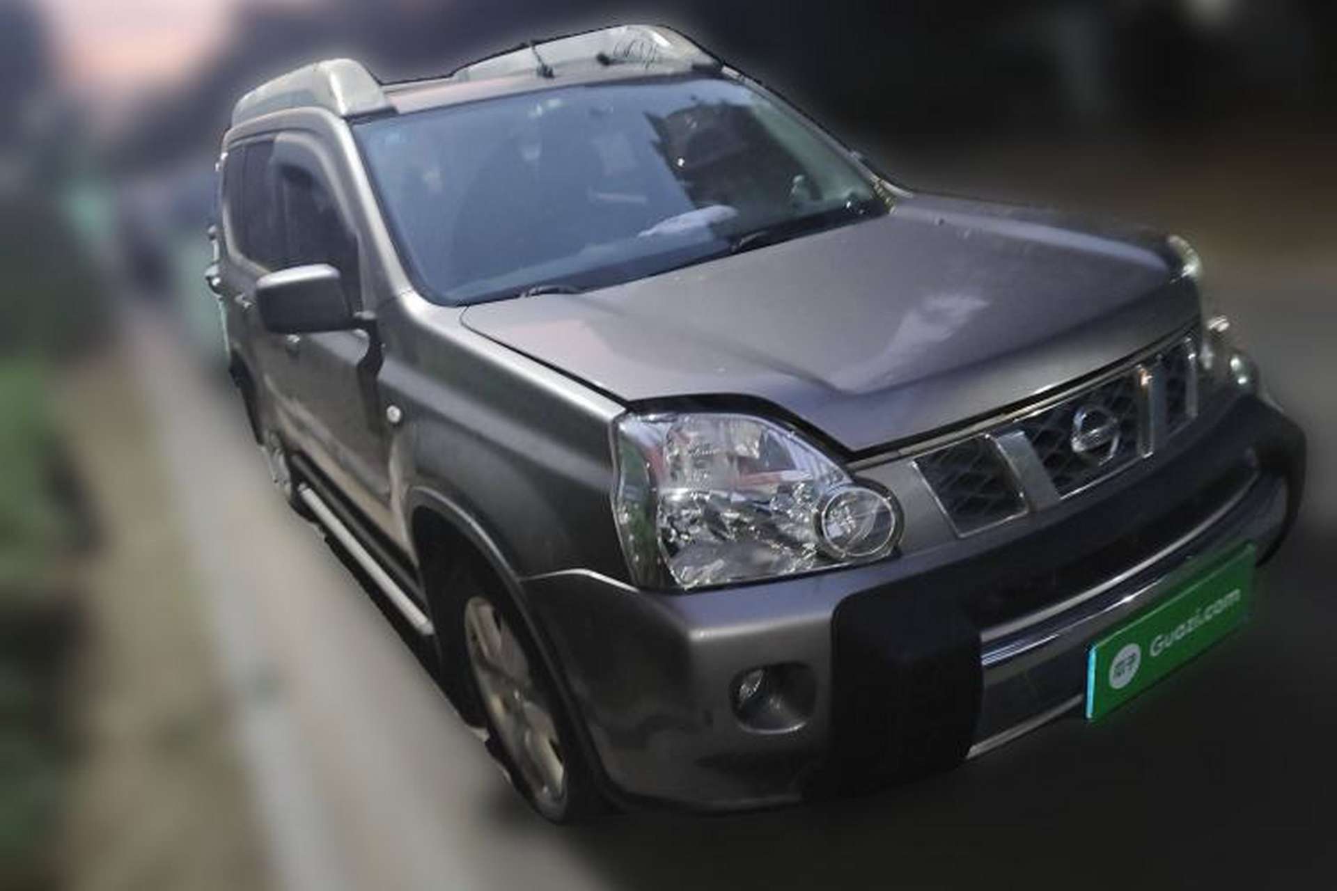 Used Nissan X-Trail 2010 2.5L CVT Luxury Edition 4WD Front Right 45 Deg