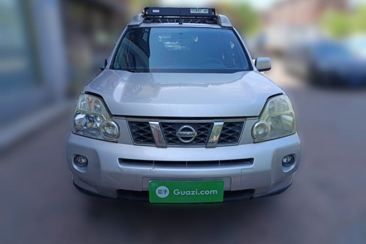 Used Nissan X-Trail 2010 2.5L CVT Luxury Edition 4WD Front