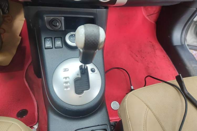 Used Nissan X-Trail 2010 2.5L CVT Ultimate Edition 4WD Gear Lever