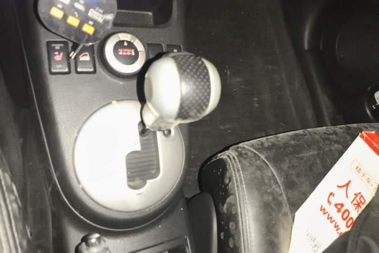 Used Nissan X-Trail 2010 2.5L CVT Flagship Edition 4WD Gear Lever