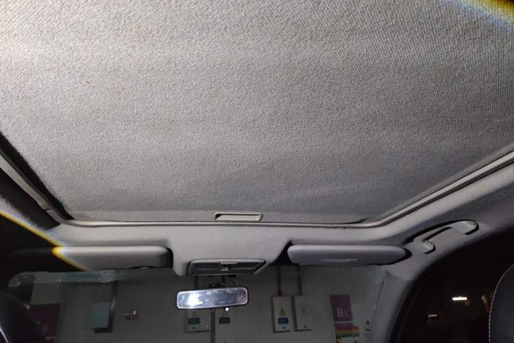 Used Nissan X-Trail 2010 2.5L Manual Luxury Edition 4WD Headliner
