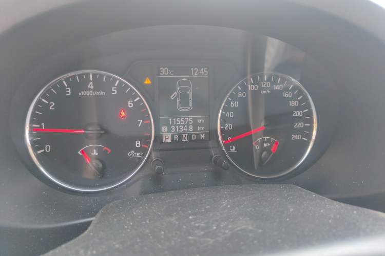 Used Nissan X-Trail 2010 2.5L CVT Flagship Edition 4WD Instrument Cluster