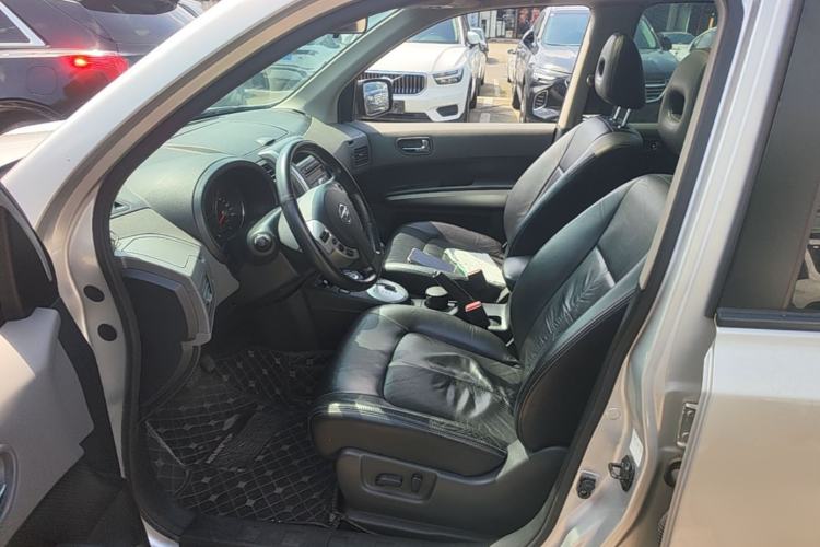 Used Nissan X-Trail 2010 2.5L CVT Luxury Edition 4WD Left Front Seat
