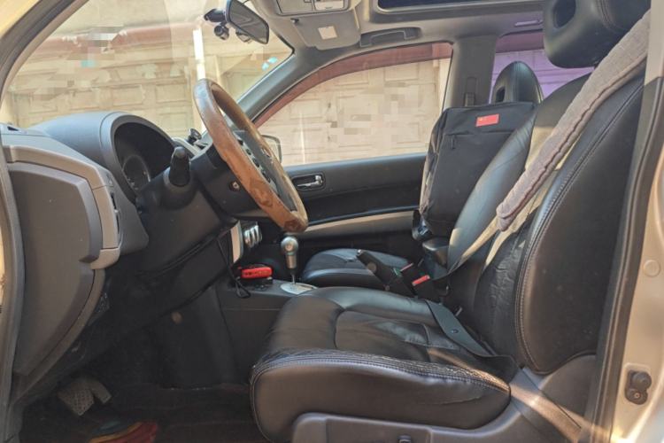 Used Nissan X-Trail 2010 2.5L CVT Flagship Edition 4WD Left Front Seat