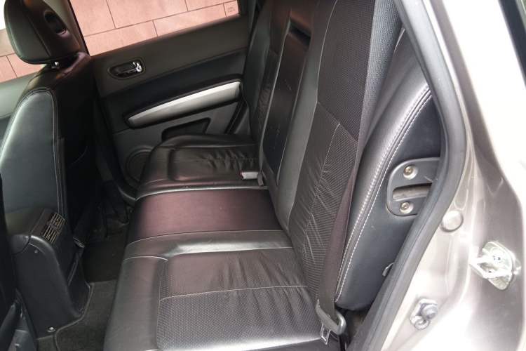 Used Nissan X-Trail 2010 2.5L CVT Luxury Edition 4WD Left Rear Seat