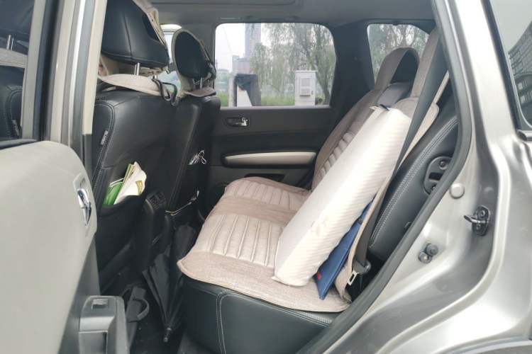 Used Nissan X-Trail 2010 2.5L CVT Flagship Edition 4WD Left Rear Seat