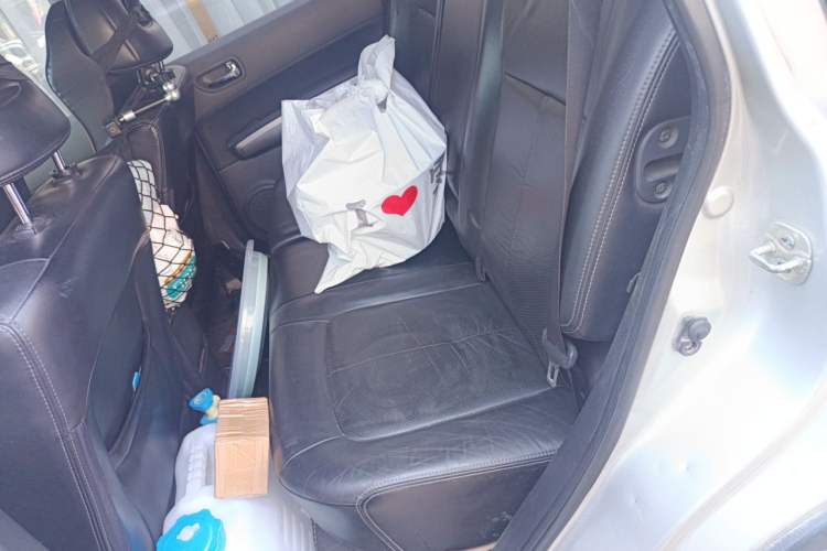 Used Nissan X-Trail 2010 2.5L CVT Luxury Edition 4WD Left Rear Seat