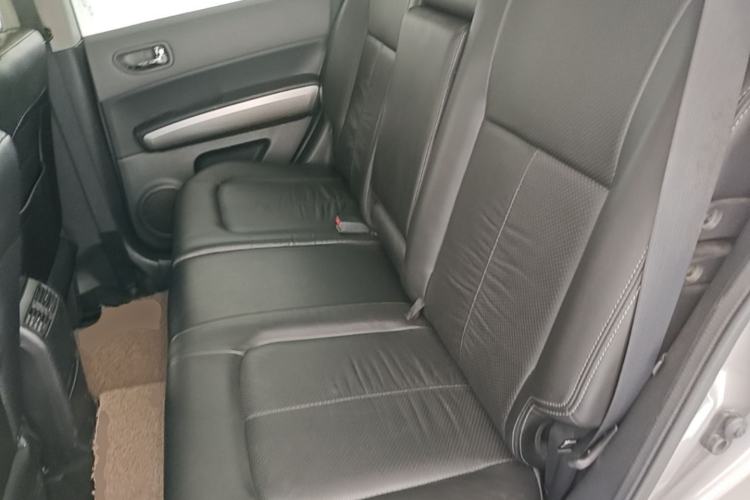 Used Nissan X-Trail 2010 2.5L CVT Luxury Edition 4WD Left Rear Seat