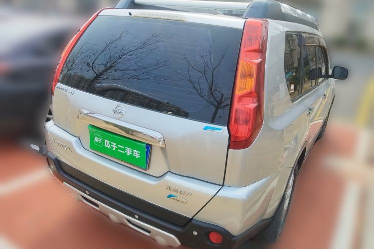 Used Nissan X-Trail 2010 2.5L CVT Luxury Edition 4WD Rear Right 45 Deg