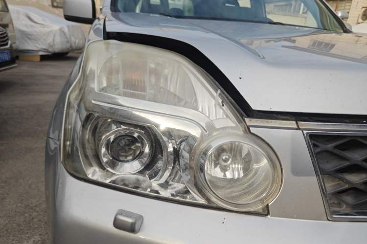 Used Nissan X-Trail 2010 2.5L CVT Flagship Edition 4WD Right Front Headlight