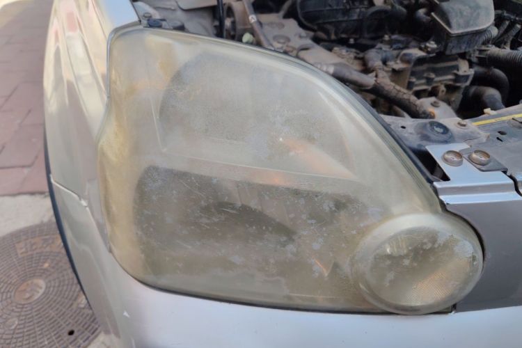 Used Nissan X-Trail 2010 2.5L CVT Luxury Edition 4WD Right Front Headlight