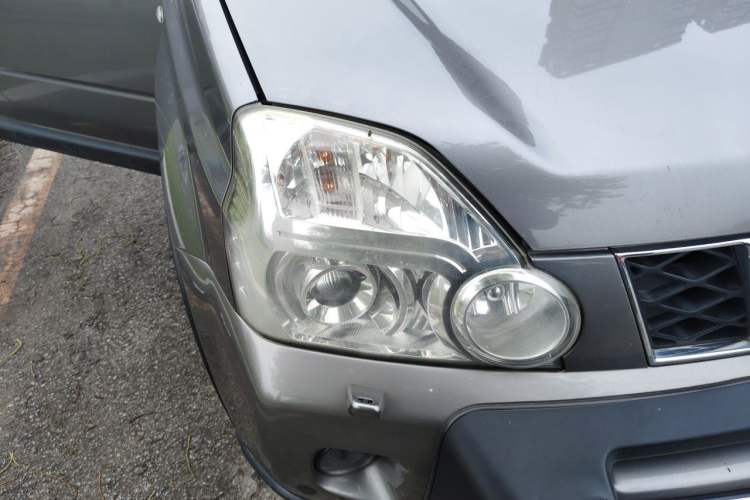 Used Nissan X-Trail 2010 2.5L CVT Flagship Edition 4WD Right Front Headlight