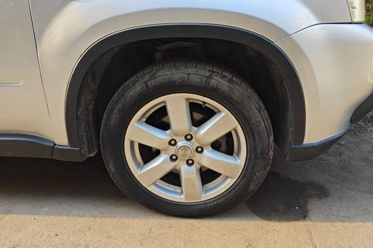 Used Nissan X-Trail 2010 2.5L CVT Flagship Edition 4WD Right Front Wheel Hub