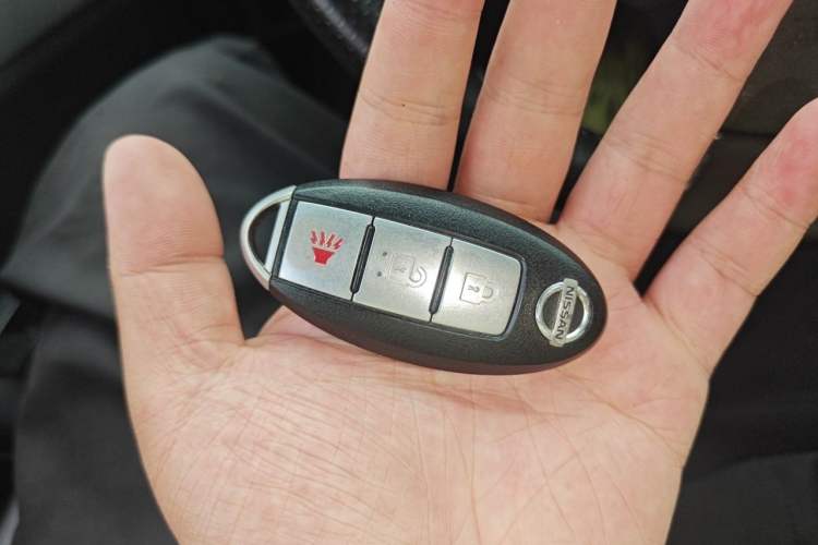 Used Nissan X-Trail 2010 2.5L CVT Flagship Edition 4WD Vehicle Key