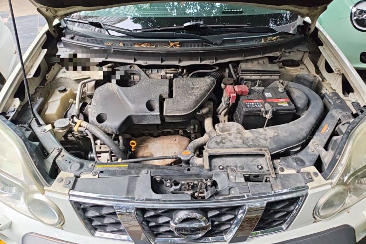 Used Nissan X-Trail 2010 2.5L CVT Ultimate Edition 4WD Engine Bay
