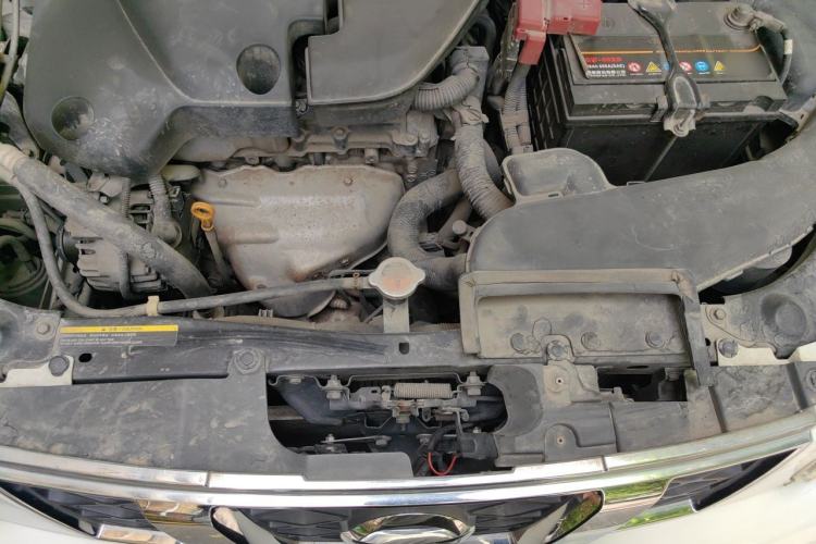 Used Nissan X-Trail 2010 2.5L CVT Luxury Edition 4WD Engine Bay