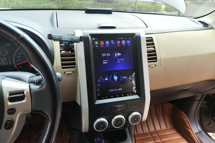 Used Nissan X-Trail 2012 2.5L CVT Flagship Edition 4WD Audio And AC Panel